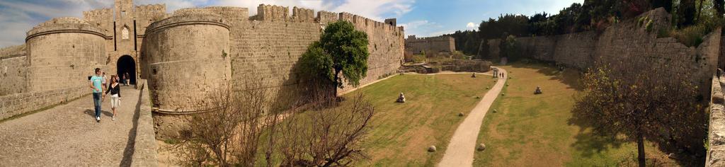 Antifanous Apartments Rhodes City ภายนอก รูปภาพ